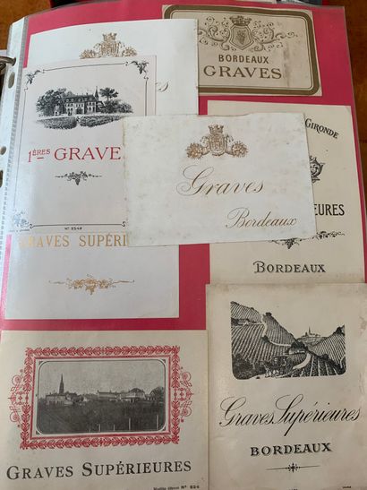 null 2 albums of about 600/800 labels of Bordeaux wines, mostly Grands Crus Classés,...