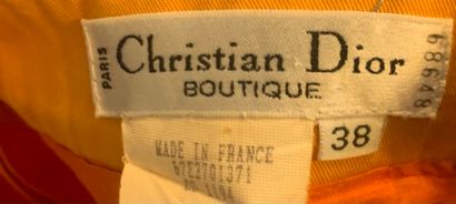 null Christian DIOR Boutique et Christian DIOR Coordonné 

Tailleur en coton jaune...