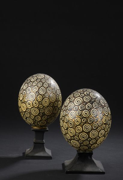 null François DUPUY (1934-2007)

Spiral eggs

Lot of four ostrich eggs enhanced with...