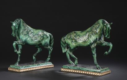 François DUPUY (1934-2007)

Horses

Pair...