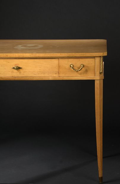 null RAPHAËL (Raphaël Raffel said, 1912-2000)

Flat desk in varnished sycamore with...