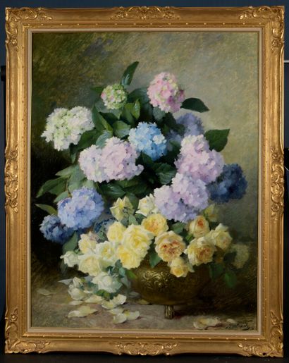 null Lothar VON SEEBACH (1853-1930)

Bouquet of hydrangeas and roses

Oil on canvas,...