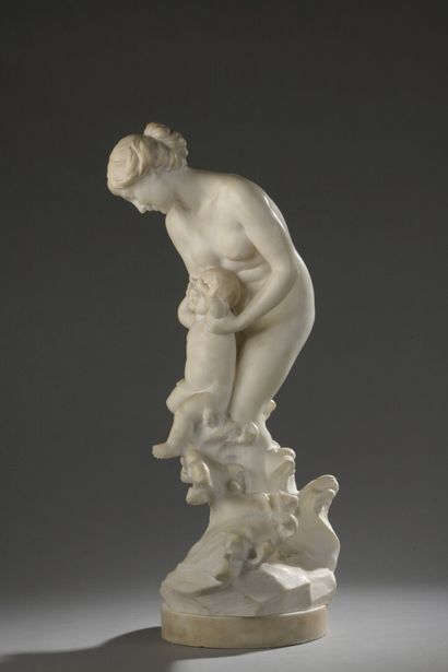 null 
*Circa 1900




Woman and child




Alabaster group




H : 53 cm (without...
