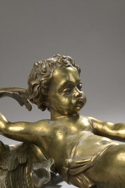null 
*Angelot in gilded bronze (fragment).




19th century.




H : 31,5 cm
