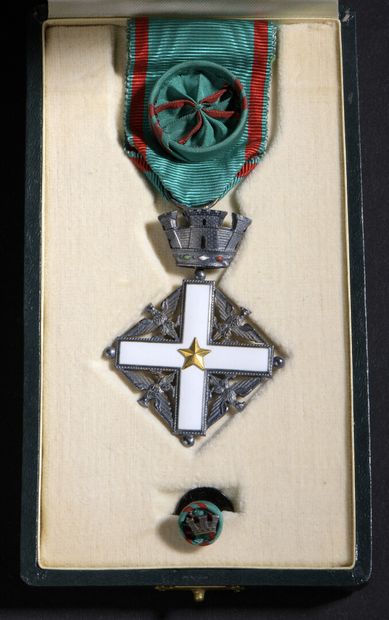 null ITALY - Order of Merit of the Republic, enamelled silver knight's cross, with...