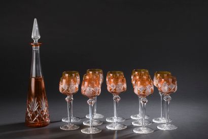 null Service of 12 wine glasses of the Rhine in crystal doubled orange with decoration...