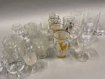 null 2 cases of glassware