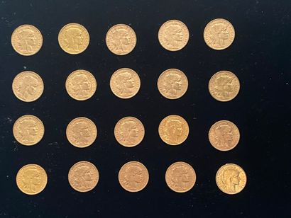 null 
FRANCE 




20 monnaies de 20 francs en or, Marianne 




Années : 1903 (2),...