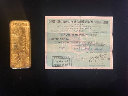 null 
1 gold bar, 999/1000.




Numbered 35358, Comptoir Lyon-Alemand and Marret,...