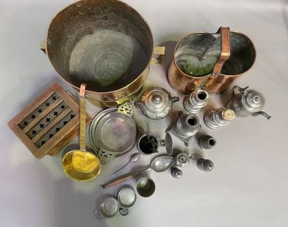 null Large lot of copper and various pewter