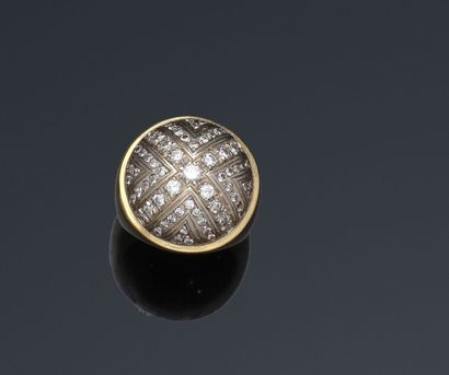 Dome ring decorated with lines of diamonds...
