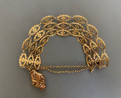 Ribbon bracelet composed of three rows of...