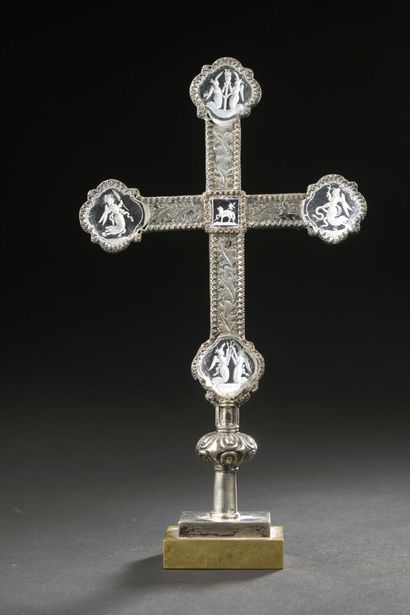 Croix d'oratoire

Argent et cristal de roche

Augsbourg...