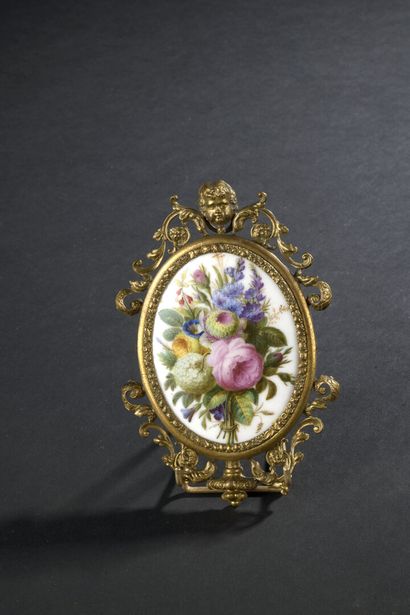 French school around 1860

Bunch of flowers

Oval...