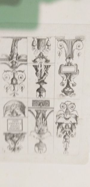 null "Projets de vases (d'après Duplessis), oeuvres d'orfèvrerie à l'usage des églises...