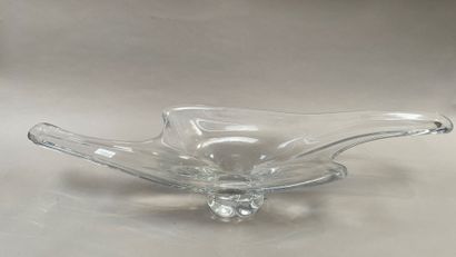 null Glass bowl stretched in the taste of DAUM.

21,5 x 91 cm