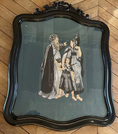 null Couple and child in antique style

Canvas in pearl embroidery

In a blackened...