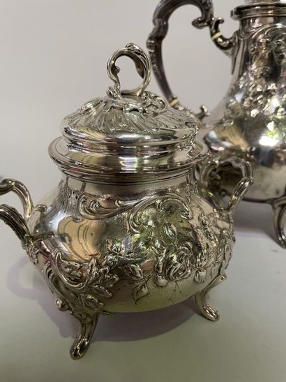 null Silver tea and coffee set with flowers and scrolls including: teapot, coffee...