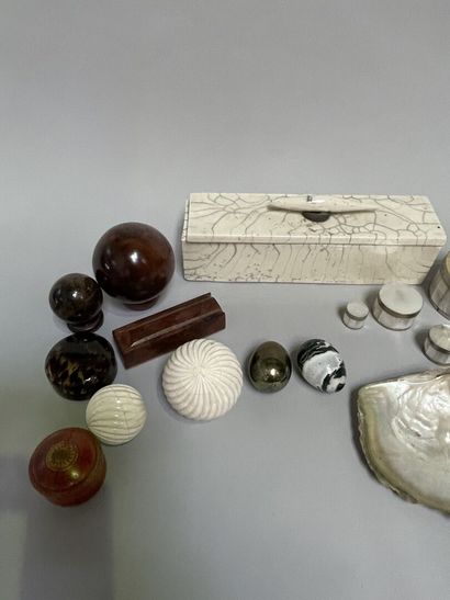 null Lot of various trinkets: boxes, paperweights, hard stone eggs, Russian painted...