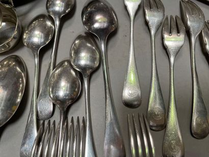 null Strong lot of silver plated metal including: dishes, trays, candlesticks, under...