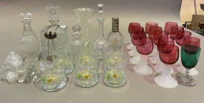 Lot of glassware: carafes, various glasses,...