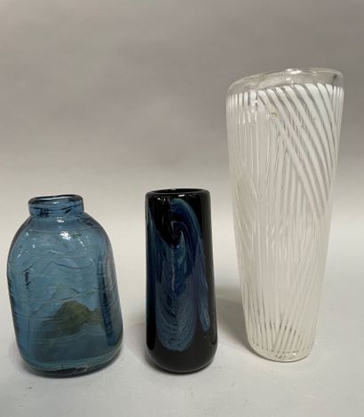 null F. MORIN and Nicolas MORIN (1959)

Three vases in tinted glass.

Signed and...