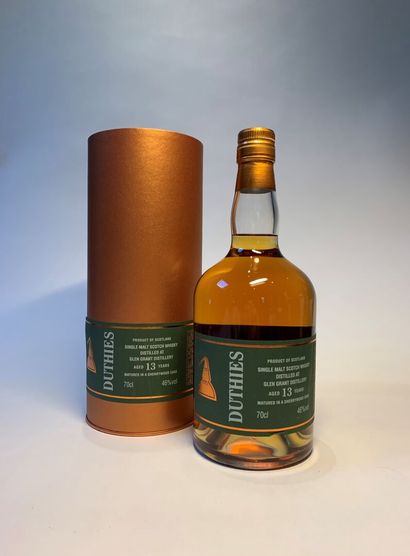 null 3 bouteilles de GLENGRANT :

- 13 years Duthies Single Malt Scotch Whisky Matured...