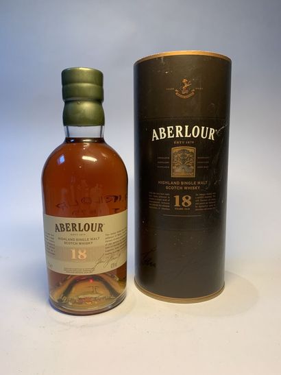 null 3 bouteilles de ABERLOUR :

- Highland Single Malt Scotch Whisky 12 years Non...