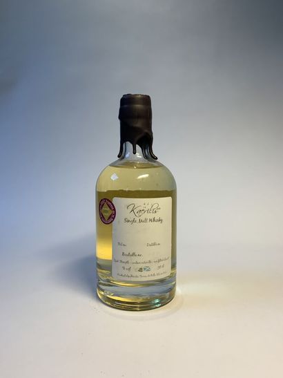 null 2 bouteilles de KAERILIS, 50 cl :

- Premier Été à Belle-Isle N° 59 Single Cask...