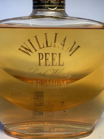 null WILLIAM PEEL, 1 bouteille, 1 magnum :

- 25 Years Premium Finest Blended Scotch...