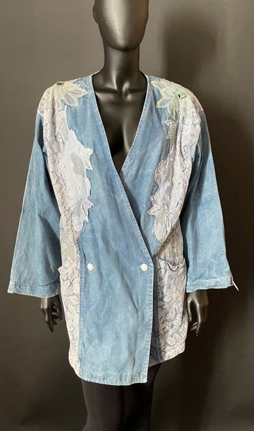 null ANONYMOUS 

Oversized denim jacket enhanced with lace and rhinestone applications...