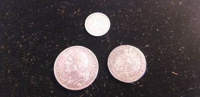 null 
Lot de pièces en argent dont une pièce de 5 francs Louis XVIII et un demi-écu...