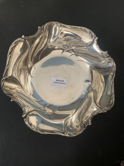 Bread basket in silver, round shape with...