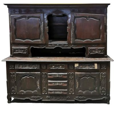 
Important dresser in natural wood patina,...