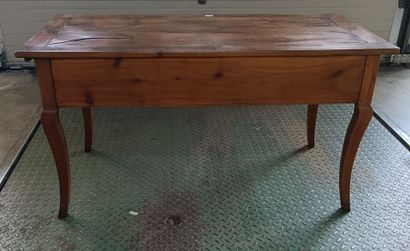 null Flat desk in fruitwood with two drawers forming a box and side pulls. 

Provincial...