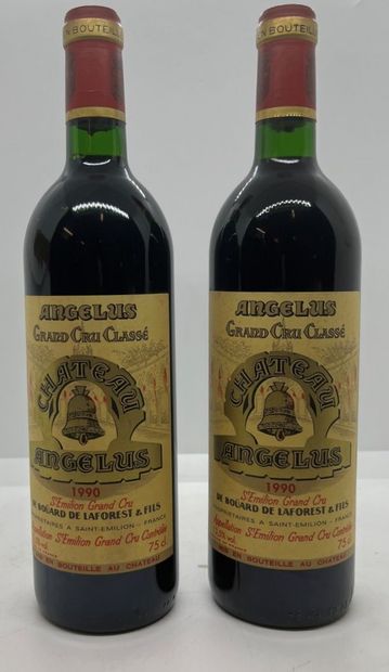 null 2 bottles of Château ANGELUS Grand Cru Classé, Saint-Emilion Grand Cru 1990,...