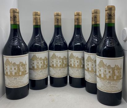 6 bottles of Château HAUT-BRION Cru Classé...