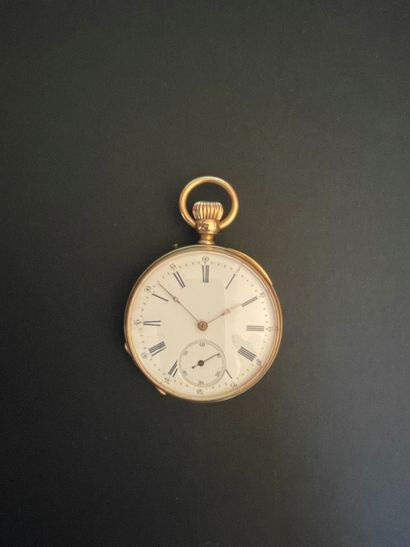 null Pocket watch, the case decorated with an unengraved cartouche on a guilloche...