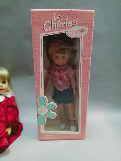 null 
Set of four dolls: 




- Doll CORROLES LES CHERIES : 34 cm 




With its box....