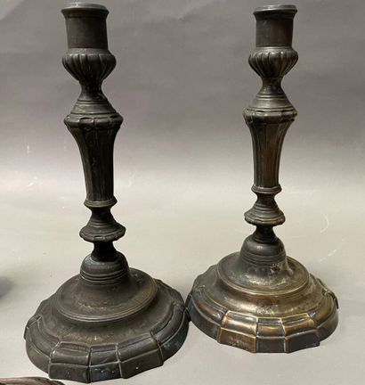 null Three pair of candlesticks in metal or gilded metal (H: 22, 27 and 28 cm), 

suspension...