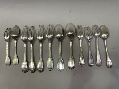 Lot of silver cutlery, including an Art Deco...