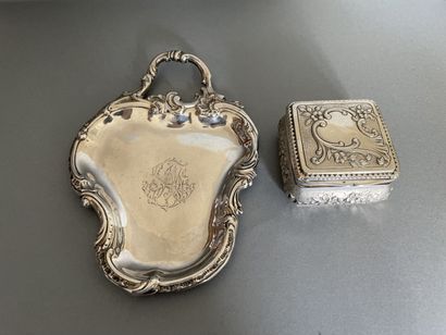 null Small silver tray with chiselled leaf motif

And small box of square shape in...