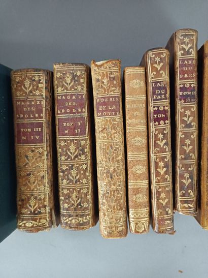null Strong lot of bound books mainly from the XVIIIth and XIXth century.