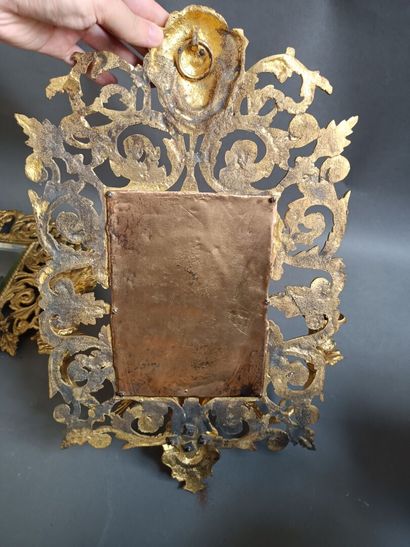 null Paire de miroirs en bronze doré à trois bras de ...

Style Louis XIII.

H:46cm;...