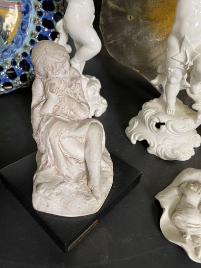 null Lot of trinkets: ceramic bowls, dish, vase, sculptures, large granite glass...
