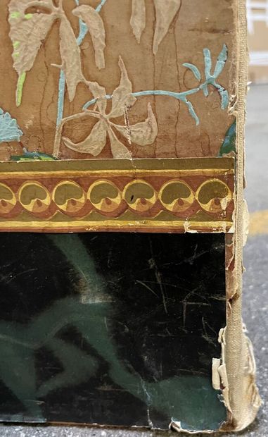 null Screen with two leaves in painted paper decorated with chestnut leaves. 

19th...
