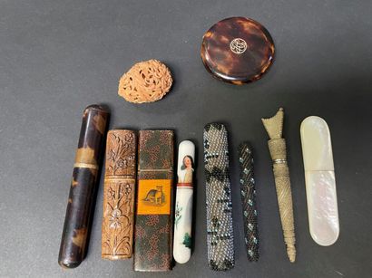 null Collection of carved wood, mother-of-pearl, tortoiseshell and pearl cases.

Some...