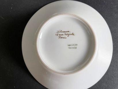 null Selfish service in Limoges porcelain with flowers and gilding decoration including...