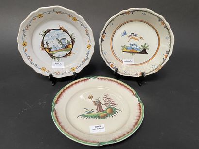 Three plates in popular earthenware

XIXth...