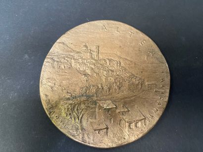 null D. FLOURAT (XXth century)

Round medal in bronze representing a landscape and...